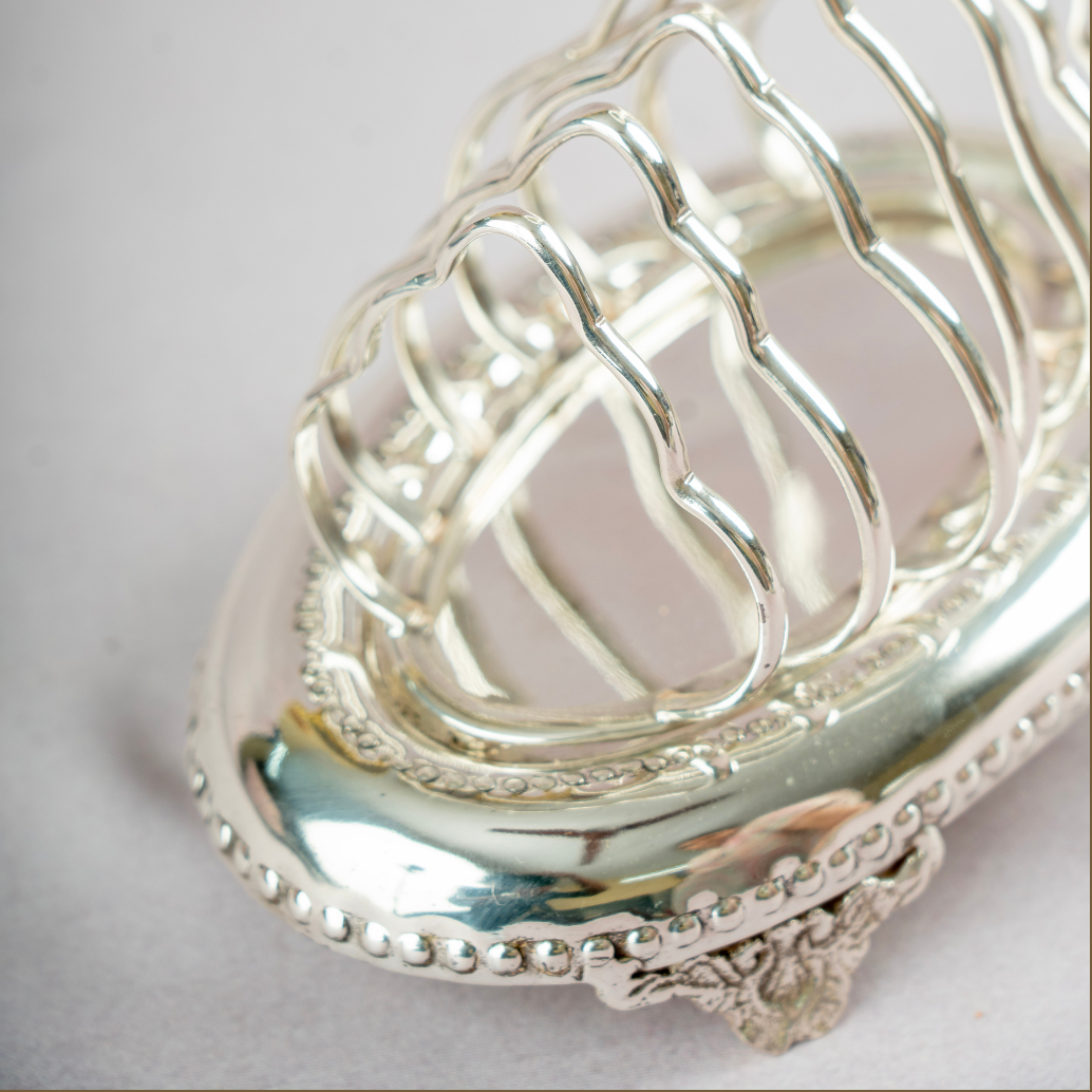 The Windsor Toast Rack