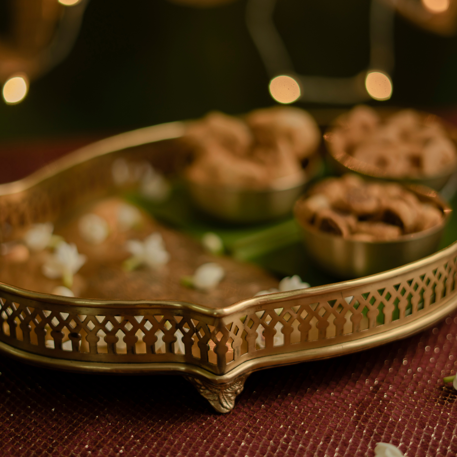 Anupama Oval Platter