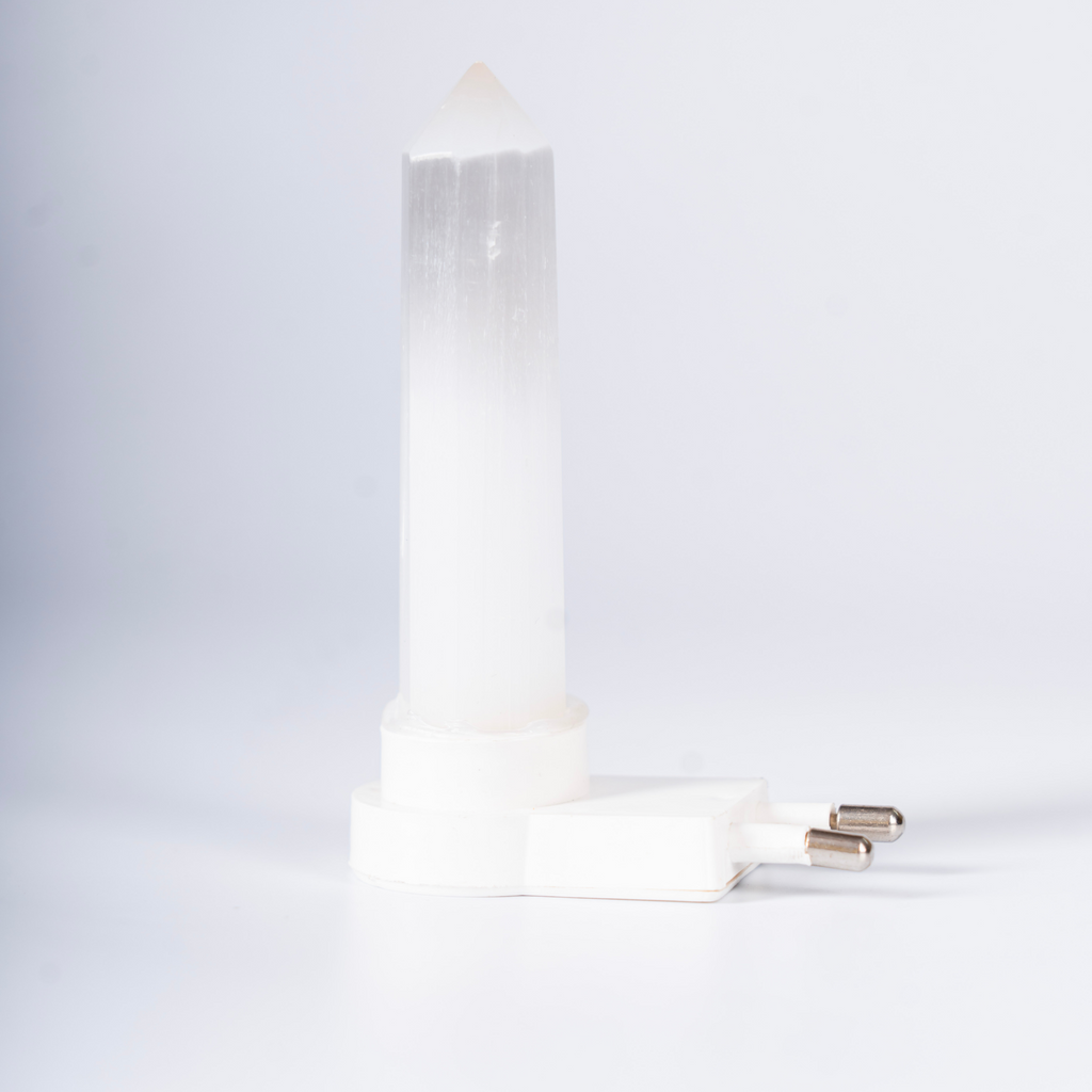 “Solar Glow” – Orange Selenite Lamp