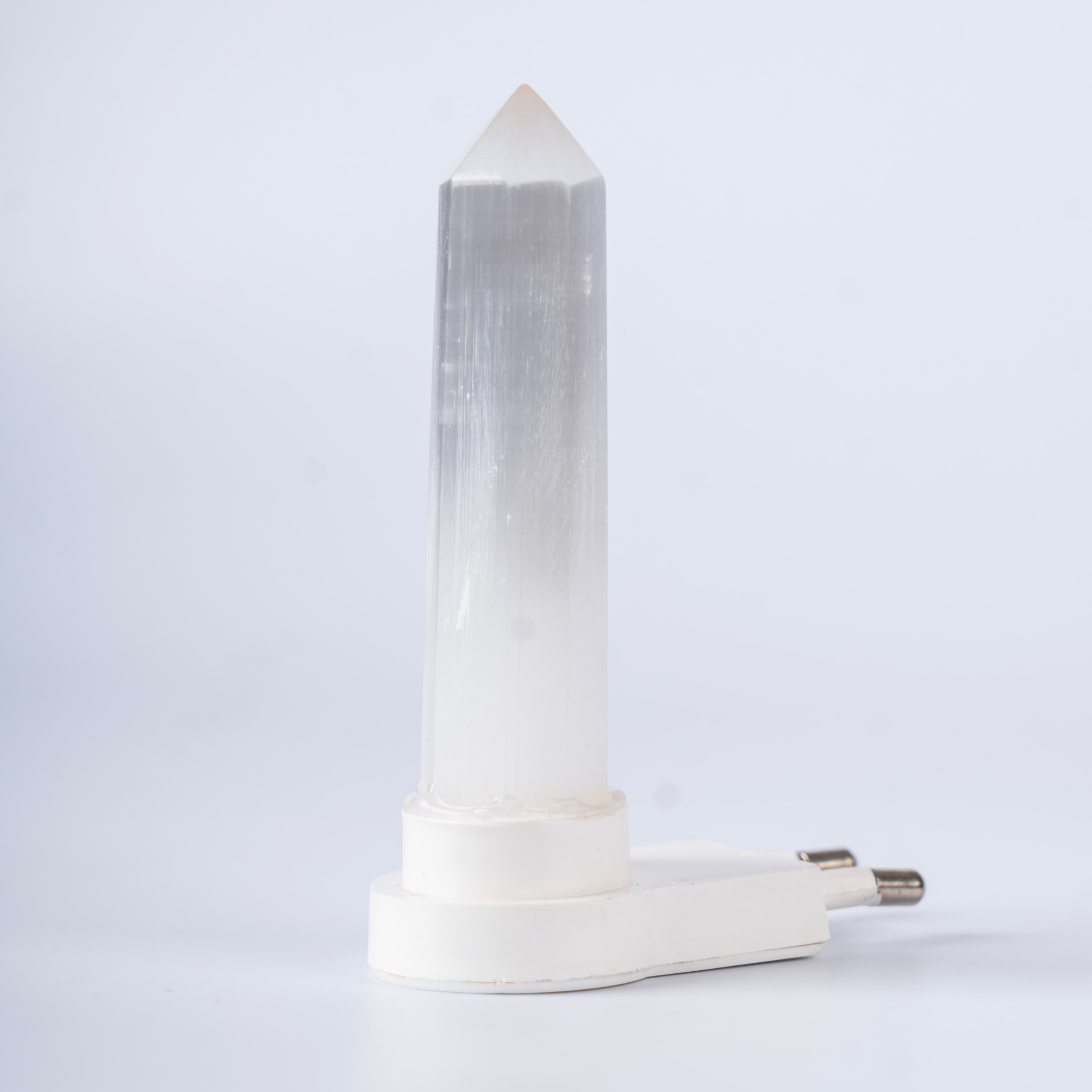 “Solar Glow” – Orange Selenite Lamp