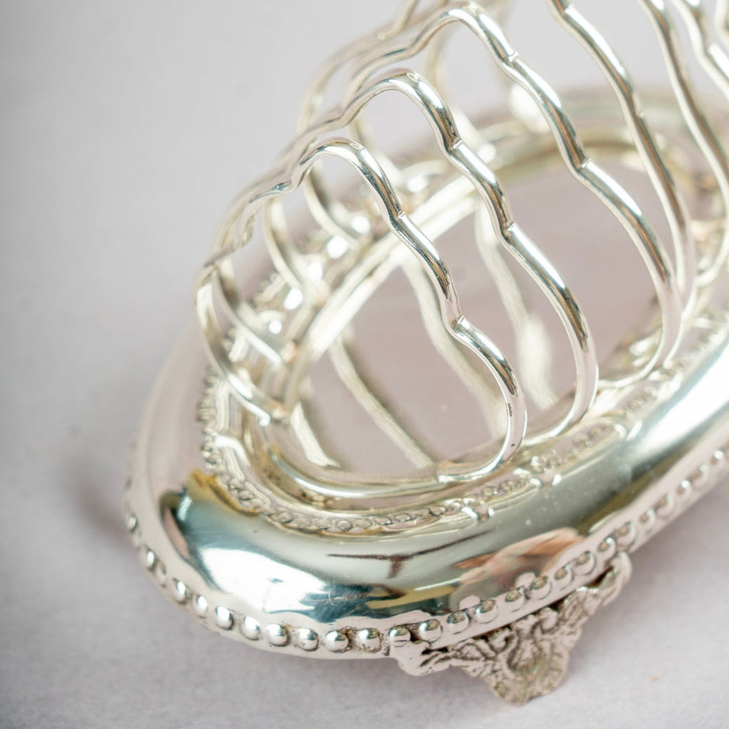 The Windsor Toast Rack